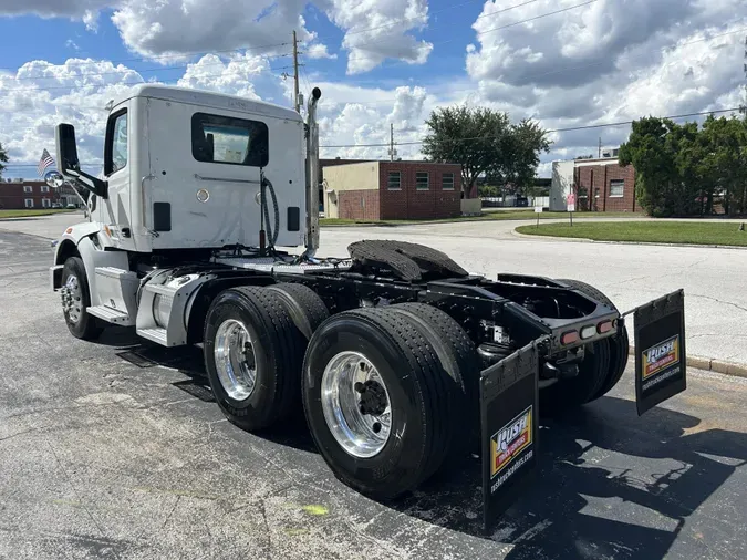 2020 Peterbilt 567