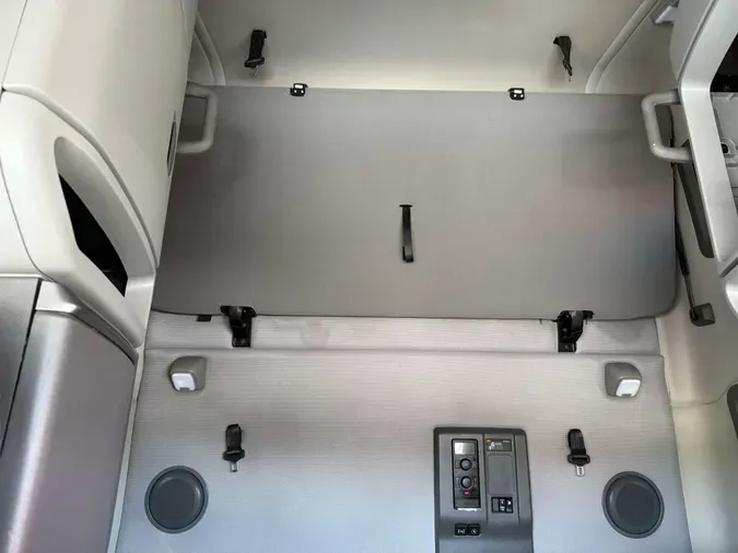 2023 VOLVO VNL64T760