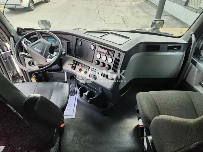 2021 FREIGHTLINER CASCADIA