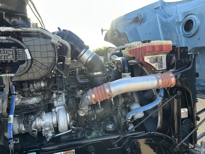 2022 Peterbilt 567