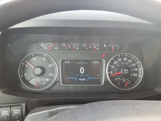 2019 NAVISTAR INTERNATIONAL LT625 SLPR CAB