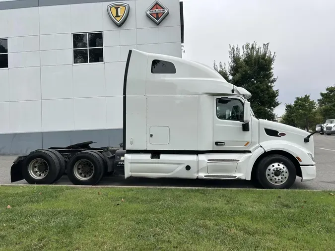 2022 Peterbilt 579