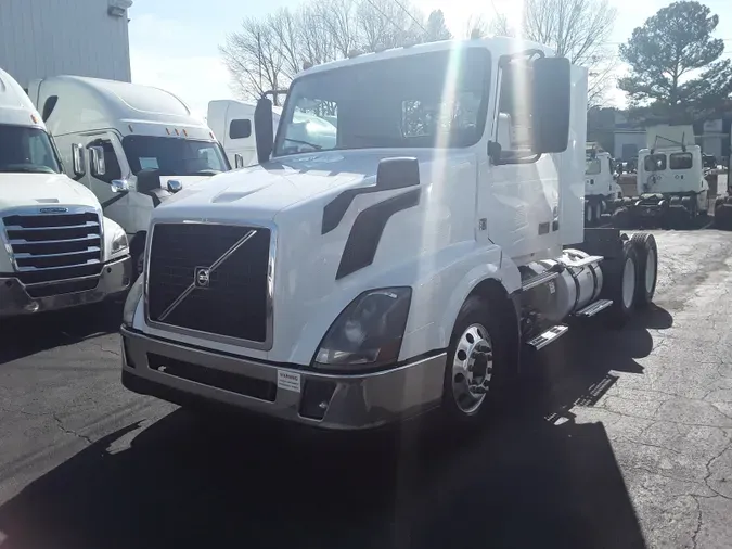 2017 VOLVO VNL64TRACTORd1ee7dd4ae3d4d0498997d1c6bbdd4e6