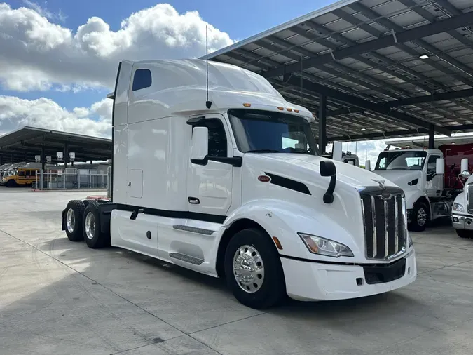 2022 Peterbilt 579