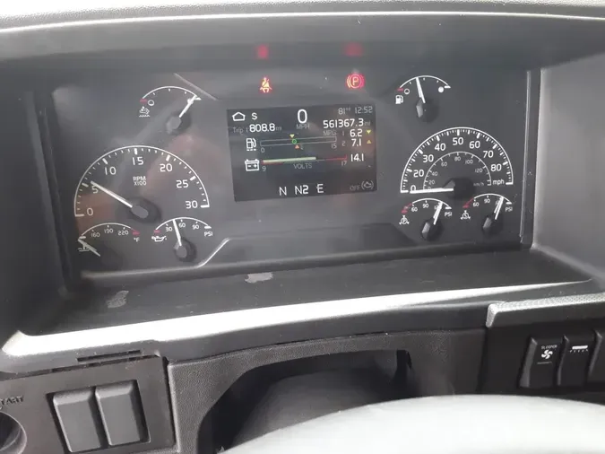 2019 VOLVO VNL64T-760