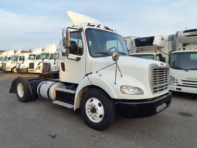 2017 FREIGHTLINER/MERCEDES M2-112