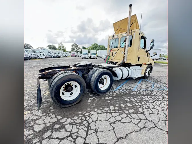 2020 FREIGHTLINER/MERCEDES NEW CASCADIA PX12664