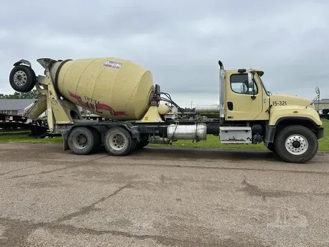 2016 FREIGHTLINER 114SD
