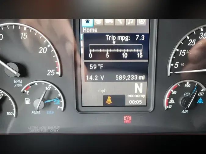 2020 FREIGHTLINER CA126