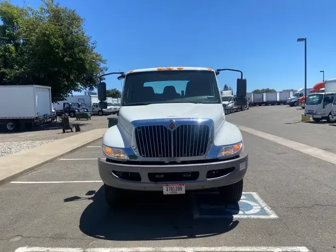2020 NAVISTAR INTERNATIONAL MV607 (4X2)d202c5a76211a2ba231f27b4ab22d98b