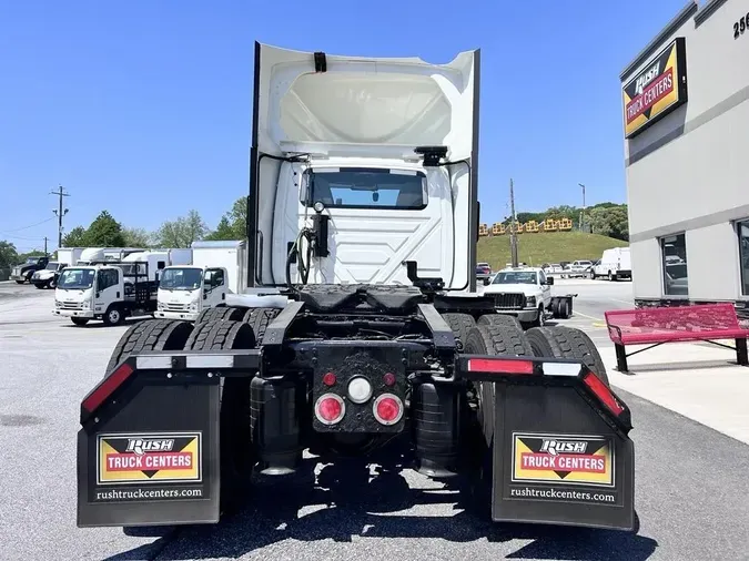 2020 International LT625