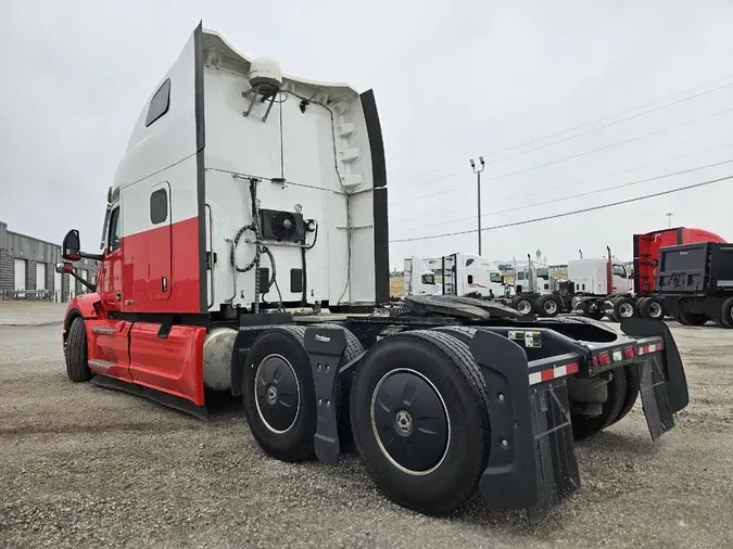 2023 PETERBILT 579