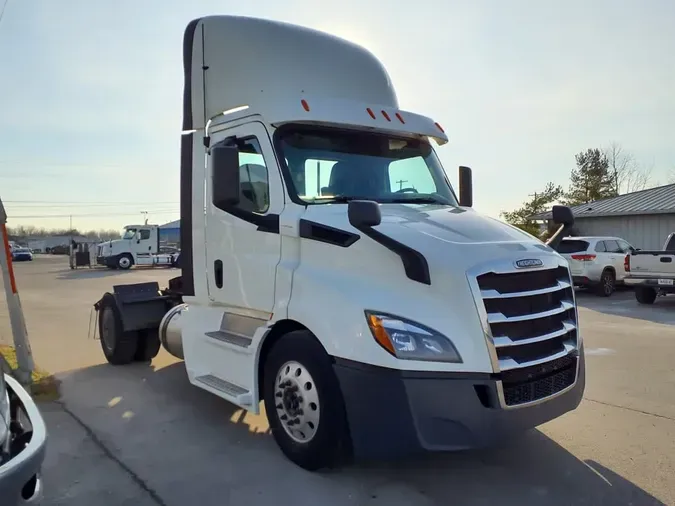 2020 FREIGHTLINER/MERCEDES NEW CASCADIA 116d20ab1c5d3ff5d6e04eeeeb6affcf085