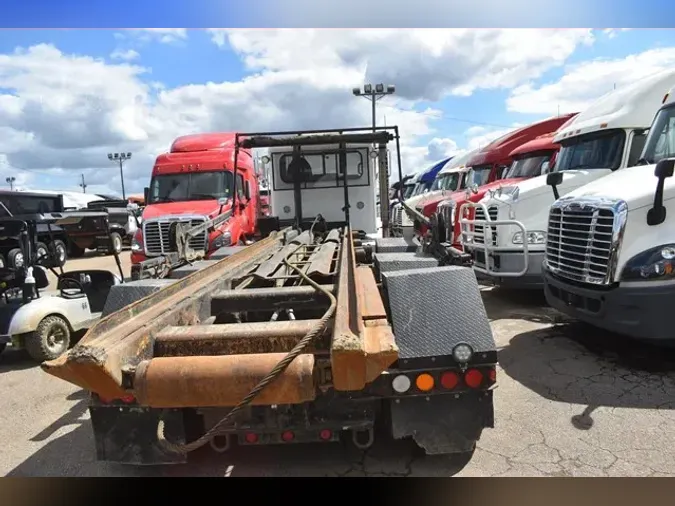 2011 PETERBILT 365