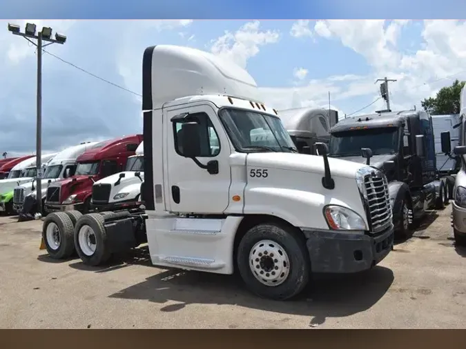 2014 FREIGHTLINER CASCADIA 125
