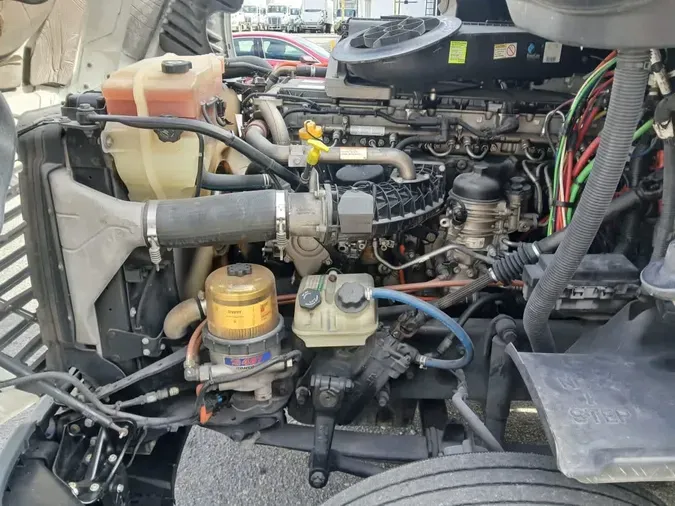 2019 FREIGHTLINER/MERCEDES CASCADIA 125