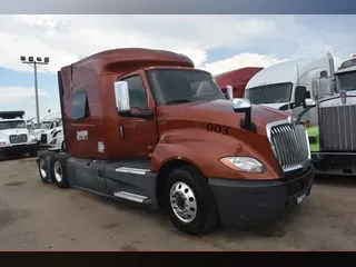 2019 INTERNATIONAL LT