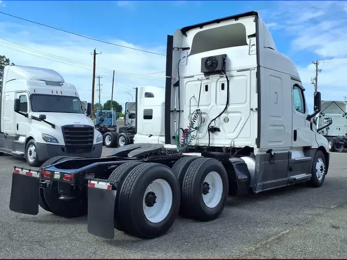 2019 FREIGHTLINER/MERCEDES PT126064ST