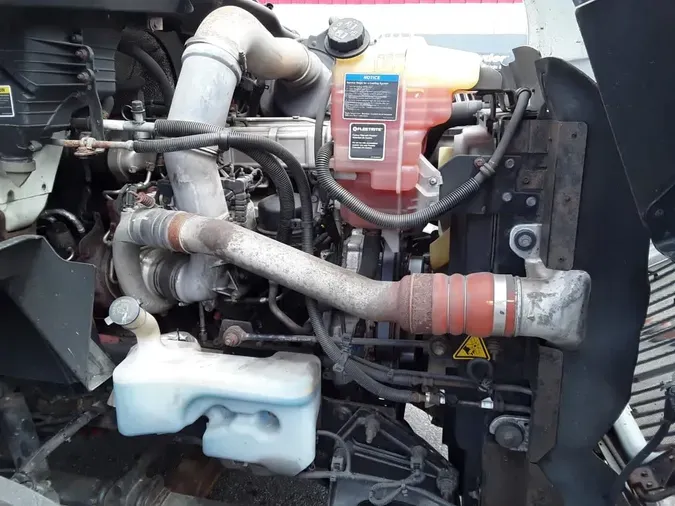 2019 NAVISTAR INTERNATIONAL RH613 DAYCAB S/A