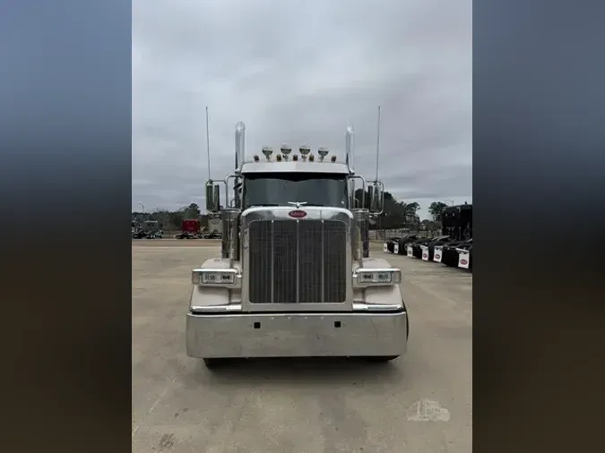 2026 PETERBILT 589