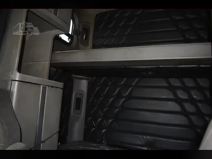 2007 FREIGHTLINER COLUMBIA 120
