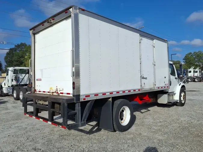 2018 FREIGHTLINER/MERCEDES M2 106