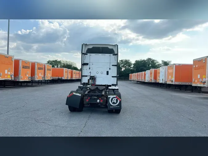 2020 International LT