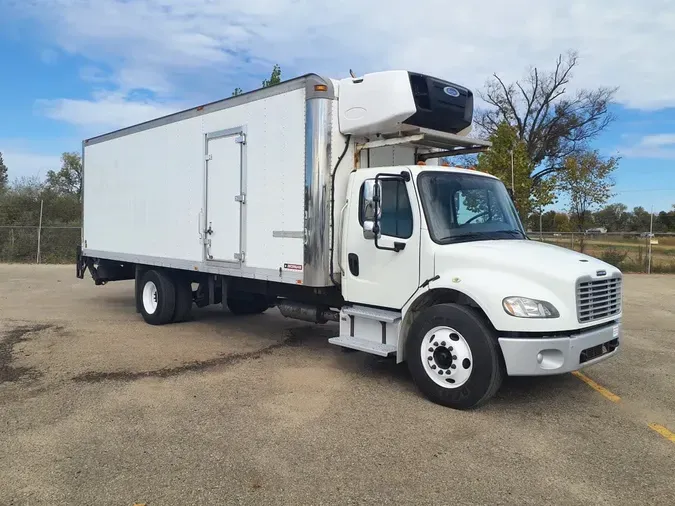2014 FREIGHTLINER/MERCEDES M2 106