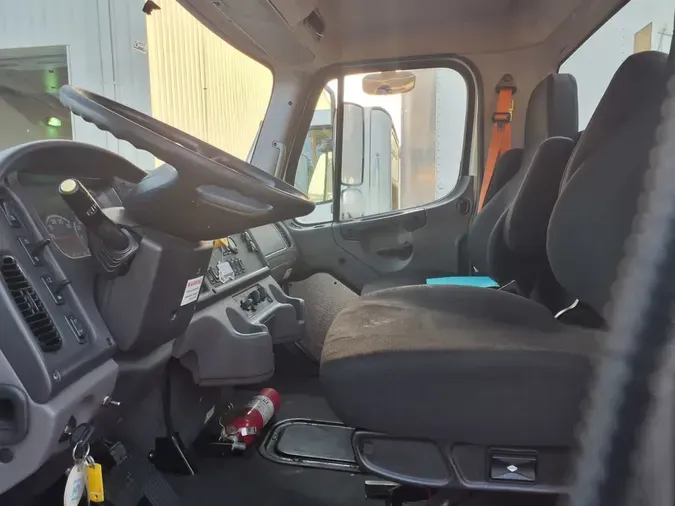 2020 FREIGHTLINER M2 106