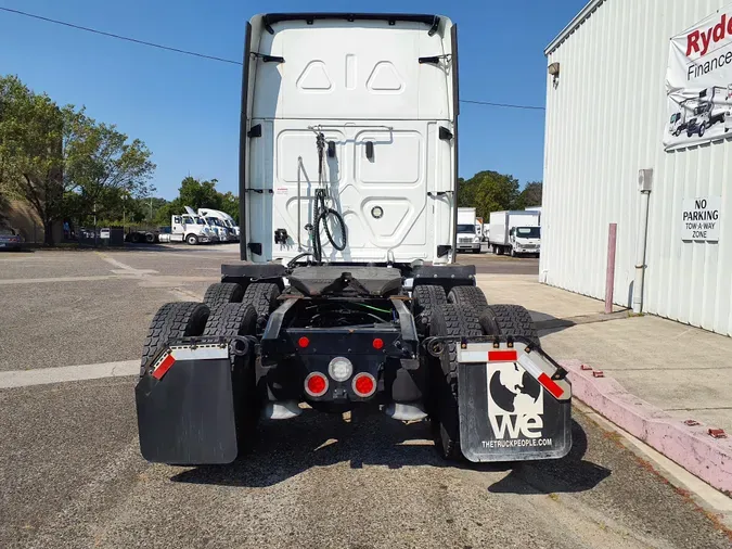 2019 FREIGHTLINER/MERCEDES CASCADIA 125