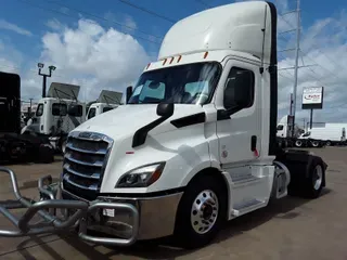 2019 FREIGHTLINER/MERCEDES NEW CASCADIA 116