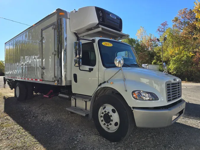 2017 FREIGHTLINER/MERCEDES M2 106