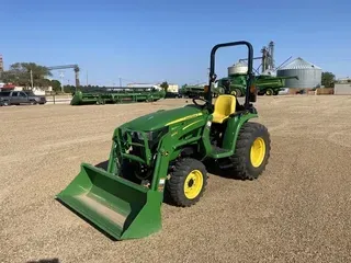 2021 John Deere 3032E