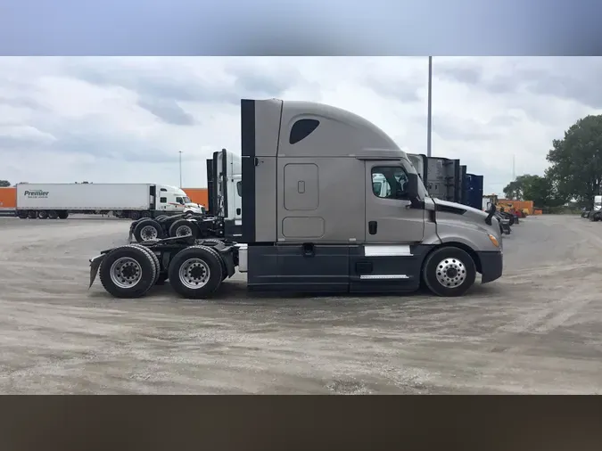 2021 Freightliner Cascadia