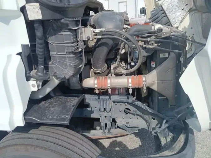 2020 FREIGHTLINER CASCADIA 113