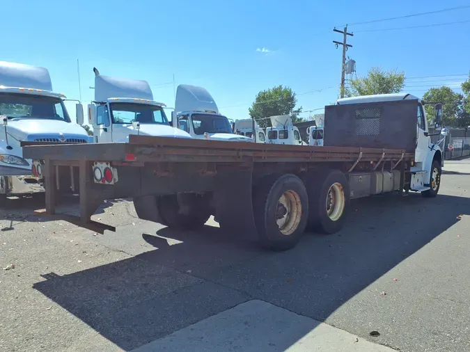 2015 FREIGHTLINER/MERCEDES M2 106