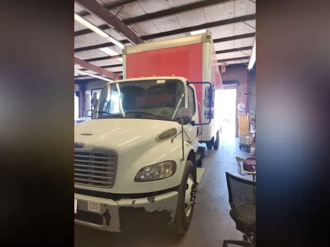 2015 FREIGHTLINER/MERCEDES M2 106