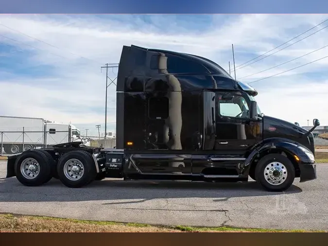 2023 PETERBILT 579
