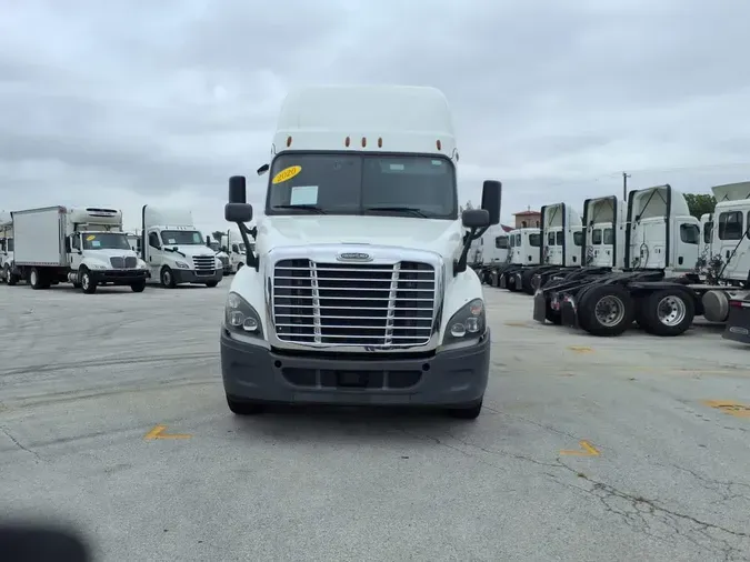 2020 FREIGHTLINER/MERCEDES CASCADIA 125