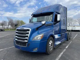 2021 FREIGHTLINER CA126