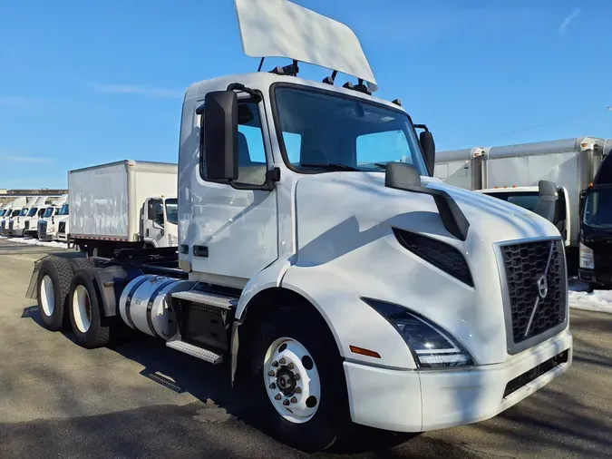 2019 VOLVO VNL