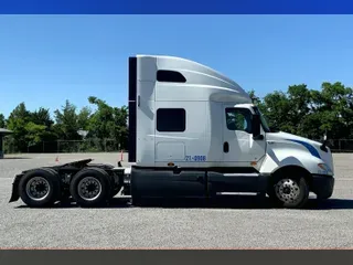 2021 INT LT625 6x4