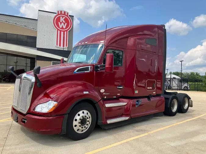 2020 Kenworth T680