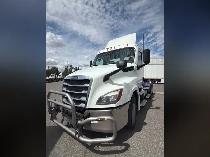2021 FREIGHTLINER/MERCEDES NEW CASCADIA PX12664d24ce419ae8ffb24b411598449795bdc