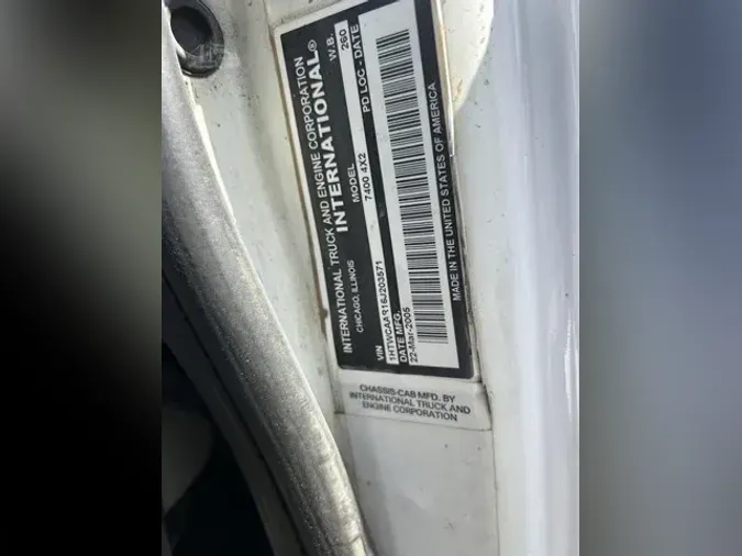 2006 INTERNATIONAL WORKSTAR 7400