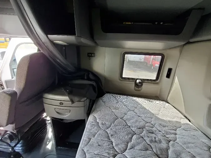 2019 International LT625