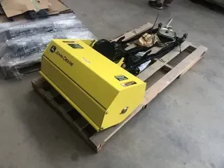 JOHN DEERE LA
