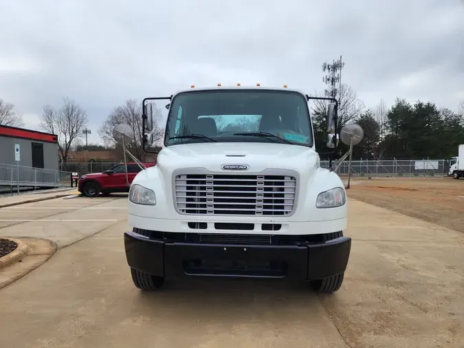 2019 FREIGHTLINER/MERCEDES M2 106