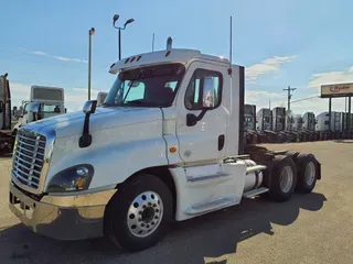 2016 FREIGHTLINER/MERCEDES CASCADIA 125