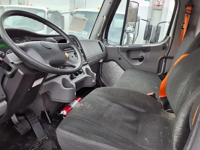 2018 FREIGHTLINER/MERCEDES M2 106d26179f4f9660245b2ac03077c63948f